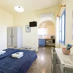 Agnanti Apartment