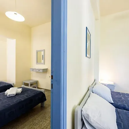 Agnanti Apartamento *