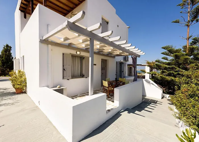 Agnanti * Naousa (Paros)